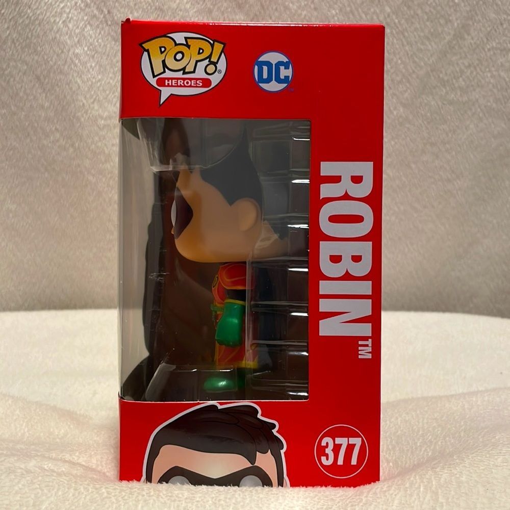 Funko POP Heroes- Robin #377 Imperial Palace- NWT - Picture 2 of 6